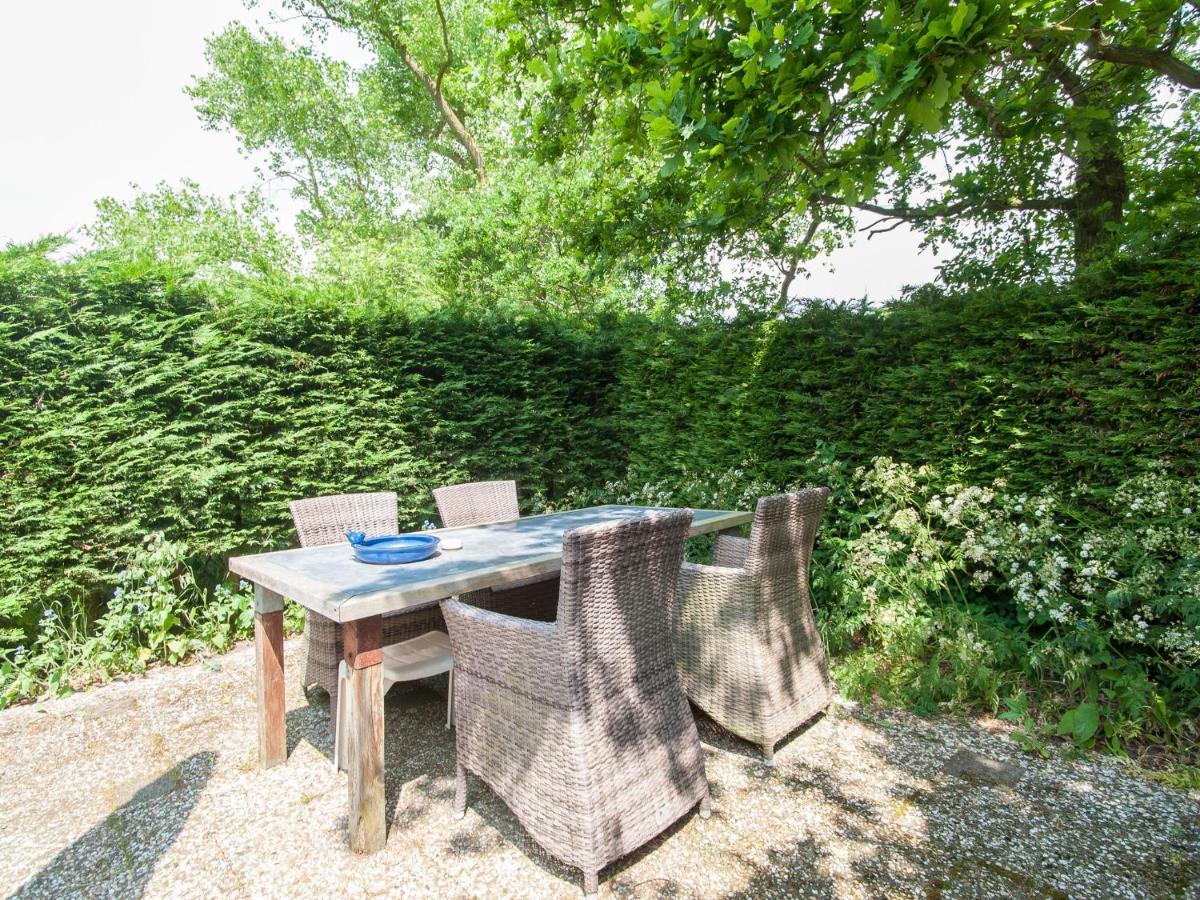 Attractive Countryside Holiday Home In Quiet Schoorl Exterior photo